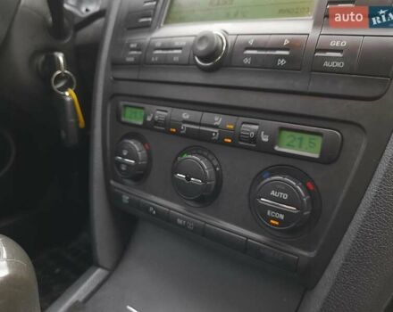 Синий Шкода Октавия, объемом двигателя 1.6 л и пробегом 211 тыс. км за 5400 $, фото 43 на Automoto.ua