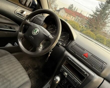 Синій Шкода Октавія, об'ємом двигуна 1.4 л та пробігом 231 тис. км за 3299 $, фото 9 на Automoto.ua