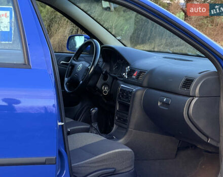 Синий Шкода Октавия, объемом двигателя 1.8 л и пробегом 265 тыс. км за 5600 $, фото 13 на Automoto.ua