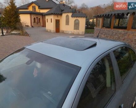 Синий Шкода Октавия, объемом двигателя 1.6 л и пробегом 211 тыс. км за 5400 $, фото 2 на Automoto.ua