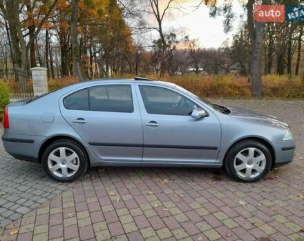 Синий Шкода Октавия, объемом двигателя 1.6 л и пробегом 211 тыс. км за 5400 $, фото 18 на Automoto.ua