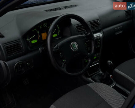 Синий Шкода Октавия, объемом двигателя 1.8 л и пробегом 263 тыс. км за 4999 $, фото 7 на Automoto.ua