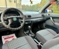 Синий Шкода Октавия, объемом двигателя 1.6 л и пробегом 235 тыс. км за 3999 $, фото 33 на Automoto.ua
