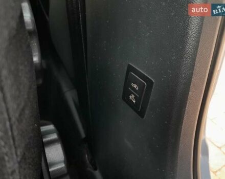 Синий Шкода Октавия, объемом двигателя 1.6 л и пробегом 211 тыс. км за 5400 $, фото 44 на Automoto.ua