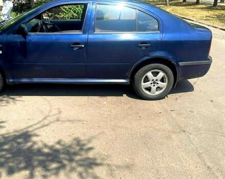 Синий Шкода Октавия, объемом двигателя 1.6 л и пробегом 200 тыс. км за 2800 $, фото 5 на Automoto.ua