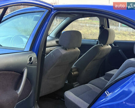 Синий Шкода Октавия, объемом двигателя 1.8 л и пробегом 265 тыс. км за 5600 $, фото 10 на Automoto.ua