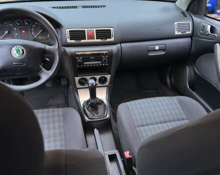 Синий Шкода Октавия, объемом двигателя 1.6 л и пробегом 141 тыс. км за 5000 $, фото 20 на Automoto.ua