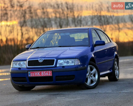 Синий Шкода Октавия, объемом двигателя 1.8 л и пробегом 265 тыс. км за 5600 $, фото 2 на Automoto.ua