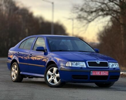 Синий Шкода Октавия, объемом двигателя 1.8 л и пробегом 265 тыс. км за 5600 $, фото 2 на Automoto.ua