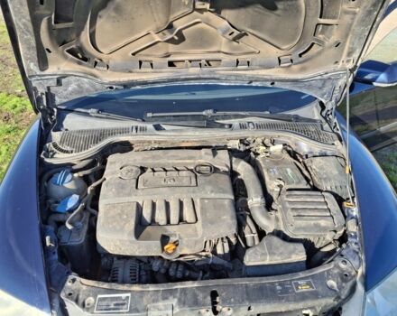 Синій Шкода Октавія, об'ємом двигуна 1.6 л та пробігом 350 тис. км за 5800 $, фото 4 на Automoto.ua