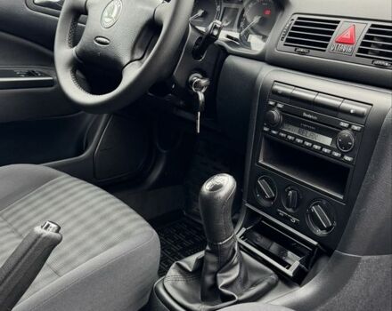 Синий Шкода Октавия, объемом двигателя 1.6 л и пробегом 151 тыс. км за 6900 $, фото 16 на Automoto.ua