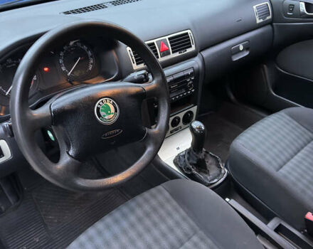 Синий Шкода Октавия, объемом двигателя 1.6 л и пробегом 141 тыс. км за 5000 $, фото 17 на Automoto.ua