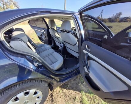 Синій Шкода Октавія, об'ємом двигуна 1.6 л та пробігом 350 тис. км за 5800 $, фото 7 на Automoto.ua