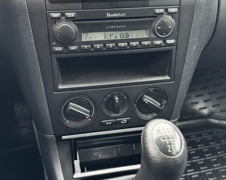 Синий Шкода Октавия, объемом двигателя 1.6 л и пробегом 151 тыс. км за 6900 $, фото 12 на Automoto.ua