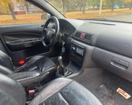 Синій Шкода Октавія, об'ємом двигуна 2 л та пробігом 342 тис. км за 3700 $, фото 2 на Automoto.ua