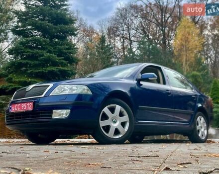 Синий Шкода Октавия, объемом двигателя 1.6 л и пробегом 189 тыс. км за 6390 $, фото 3 на Automoto.ua