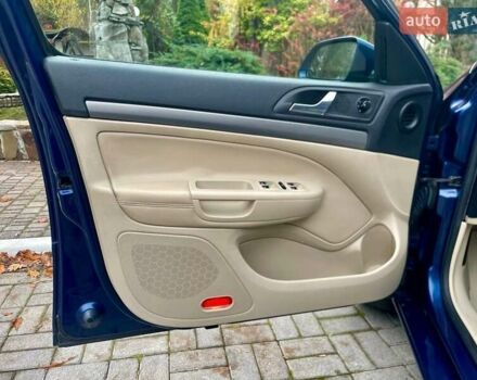 Синий Шкода Октавия, объемом двигателя 1.6 л и пробегом 189 тыс. км за 6390 $, фото 60 на Automoto.ua