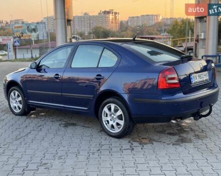 Синий Шкода Октавия, объемом двигателя 2 л и пробегом 300 тыс. км за 5700 $, фото 3 на Automoto.ua