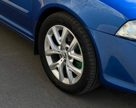 Синій Шкода Октавія, об'ємом двигуна 2 л та пробігом 270 тис. км за 7199 $, фото 5 на Automoto.ua