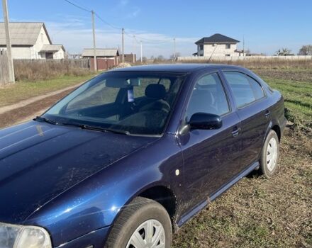 Синий Шкода Октавия, объемом двигателя 1.6 л и пробегом 220 тыс. км за 2200 $, фото 1 на Automoto.ua