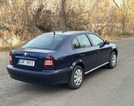 Синій Шкода Октавія, об'ємом двигуна 1.6 л та пробігом 260 тис. км за 1550 $, фото 3 на Automoto.ua