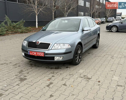 Синій Шкода Октавія, об'ємом двигуна 1.6 л та пробігом 180 тис. км за 6800 $, фото 1 на Automoto.ua