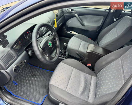 Синій Шкода Октавія, об'ємом двигуна 1.6 л та пробігом 276 тис. км за 5200 $, фото 13 на Automoto.ua