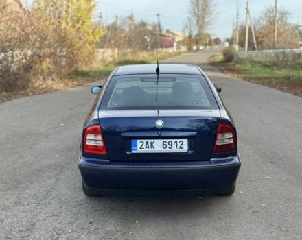 Синій Шкода Октавія, об'ємом двигуна 1.6 л та пробігом 260 тис. км за 1550 $, фото 4 на Automoto.ua
