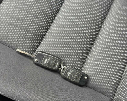 Синій Шкода Октавія, об'ємом двигуна 1.6 л та пробігом 180 тис. км за 6800 $, фото 28 на Automoto.ua