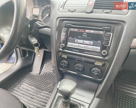 Шкода Октавия 2006 в Запорожье на Automoto.ua Синий Шкода Октавия, объемом двигателя 1.98 л и пробегом 250 тыс. км за 5500 $, фото 4 на Automoto.ua