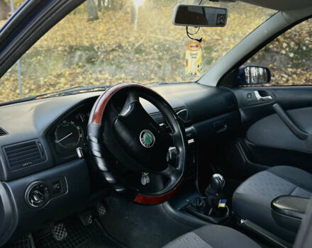 Синий Шкода Октавия, объемом двигателя 1.78 л и пробегом 372 тыс. км за 3800 $, фото 8 на Automoto.ua