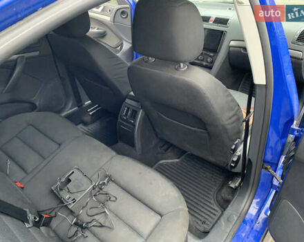 Синий Шкода Октавия, объемом двигателя 1.6 л и пробегом 241 тыс. км за 3200 $, фото 3 на Automoto.ua