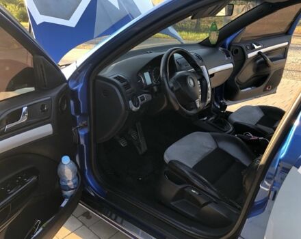 Синий Шкода Октавия, объемом двигателя 2 л и пробегом 280 тыс. км за 7999 $, фото 8 на Automoto.ua