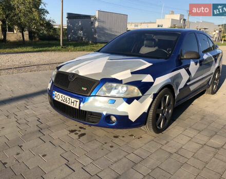 Шкода Октавия 2006 в Виноградове на Automoto.ua Синий Шкода Октавия, объемом двигателя 1.98 л и пробегом 280 тыс. км за 8000 $, фото 2 на Automoto.ua