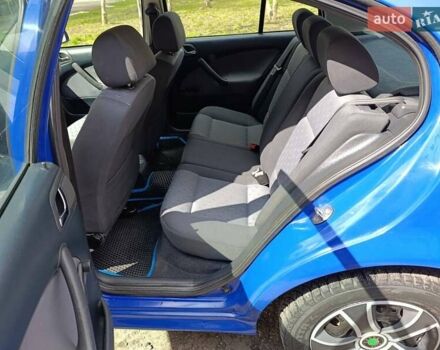 Синій Шкода Октавія, об'ємом двигуна 1.6 л та пробігом 255 тис. км за 4400 $, фото 9 на Automoto.ua