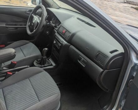 Синий Шкода Октавия, объемом двигателя 1 л и пробегом 270 тыс. км за 4900 $, фото 5 на Automoto.ua