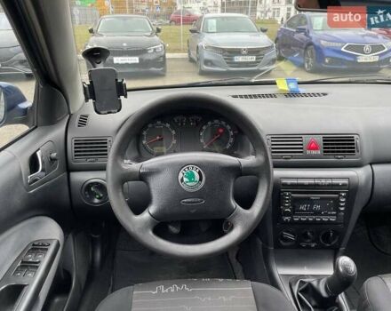 Синий Шкода Октавия, объемом двигателя 1.6 л и пробегом 289 тыс. км за 4990 $, фото 12 на Automoto.ua