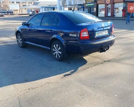 Синий Шкода Октавия, объемом двигателя 1.6 л и пробегом 274 тыс. км за 4000 $, фото 5 на Automoto.ua