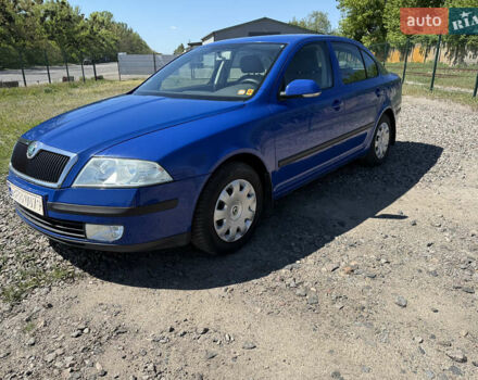 Синий Шкода Октавия, объемом двигателя 1.6 л и пробегом 243 тыс. км за 5800 $, фото 8 на Automoto.ua