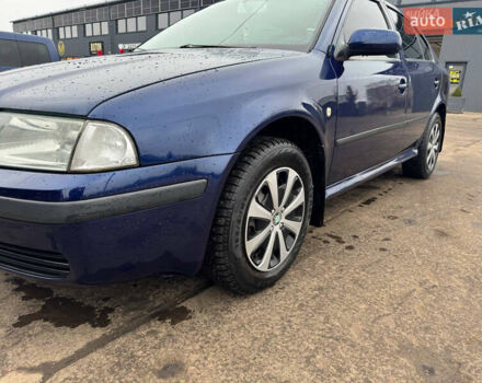 Синій Шкода Октавія, об'ємом двигуна 1.6 л та пробігом 276 тис. км за 5200 $, фото 3 на Automoto.ua