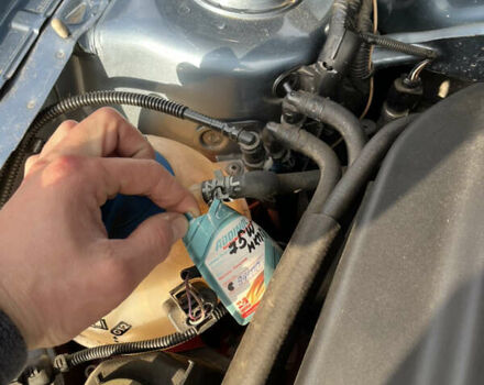 Синий Шкода Октавия, объемом двигателя 1.6 л и пробегом 103 тыс. км за 7800 $, фото 43 на Automoto.ua