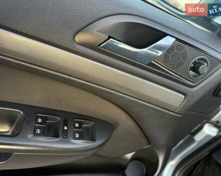 Синий Шкода Октавия, объемом двигателя 1.6 л и пробегом 214 тыс. км за 6550 $, фото 24 на Automoto.ua