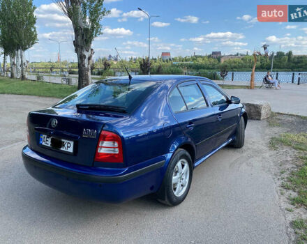 Синий Шкода Октавия, объемом двигателя 1.6 л и пробегом 180 тыс. км за 5900 $, фото 6 на Automoto.ua