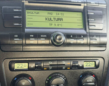 Синий Шкода Октавия, объемом двигателя 1.6 л и пробегом 214 тыс. км за 6550 $, фото 20 на Automoto.ua