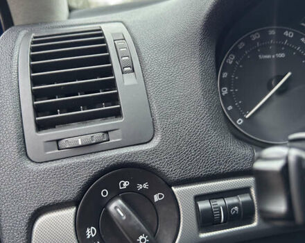 Синий Шкода Октавия, объемом двигателя 1.6 л и пробегом 223 тыс. км за 7099 $, фото 30 на Automoto.ua