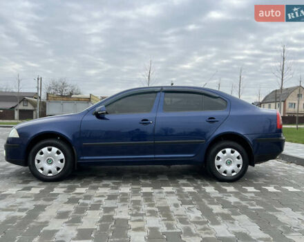 Синий Шкода Октавия, объемом двигателя 1.6 л и пробегом 210 тыс. км за 5500 $, фото 3 на Automoto.ua