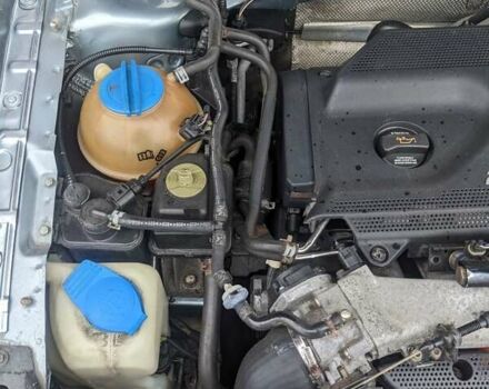 Синий Шкода Октавия, объемом двигателя 1.8 л и пробегом 270 тыс. км за 4900 $, фото 40 на Automoto.ua