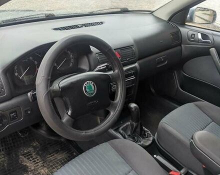 Синий Шкода Октавия, объемом двигателя 1.8 л и пробегом 270 тыс. км за 4900 $, фото 51 на Automoto.ua