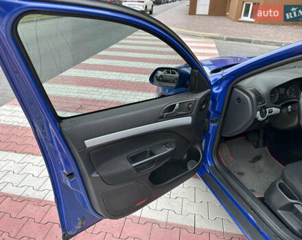 Синій Шкода Октавія, об'ємом двигуна 1.98 л та пробігом 312 тис. км за 5999 $, фото 14 на Automoto.ua