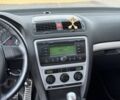 Синій Шкода Октавія, об'ємом двигуна 2 л та пробігом 237 тис. км за 7500 $, фото 11 на Automoto.ua